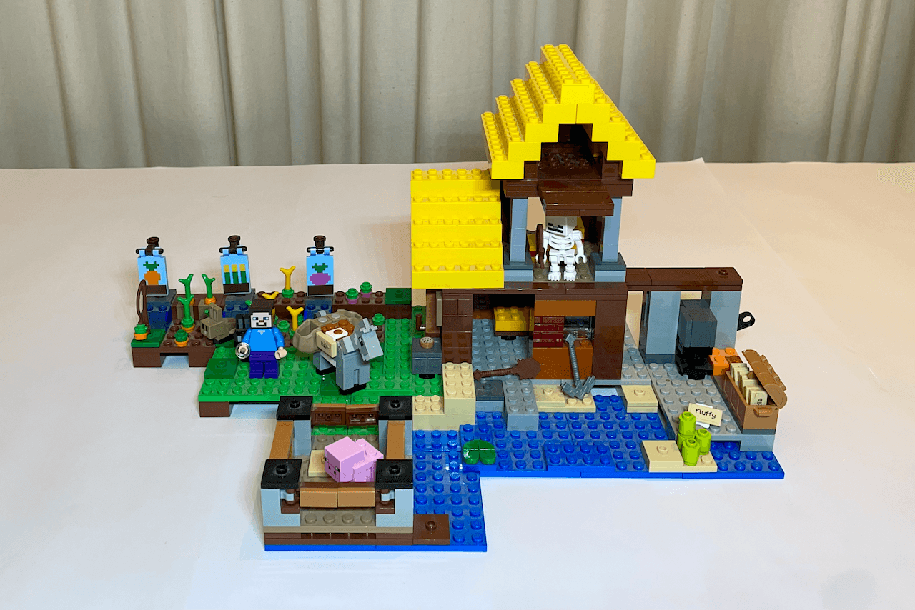 Lego set 21144: The Farm Cottage