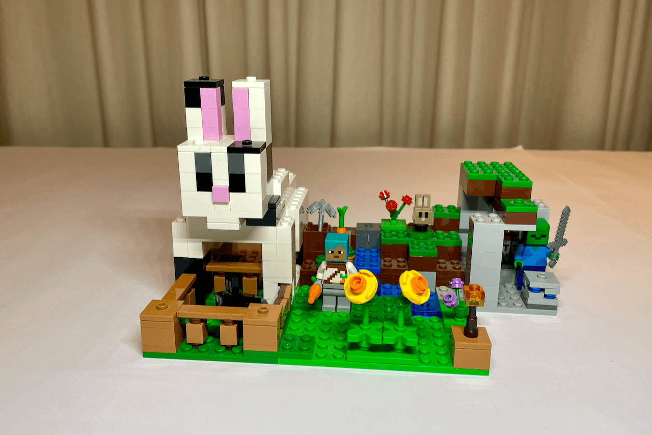 Lego set 21181: The Rabbit Ranch