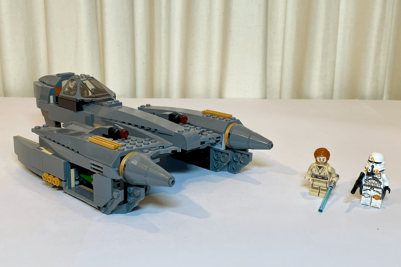 Lego set 75286: General Grievous's Starfighter