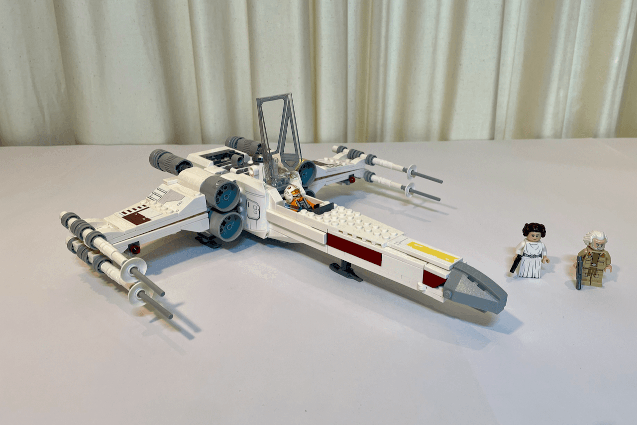 Lego set 75301: Luke Skywalker's X-Wing Fighter